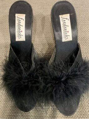 Frederick's of Hollywood Black Feather Slide Slippers